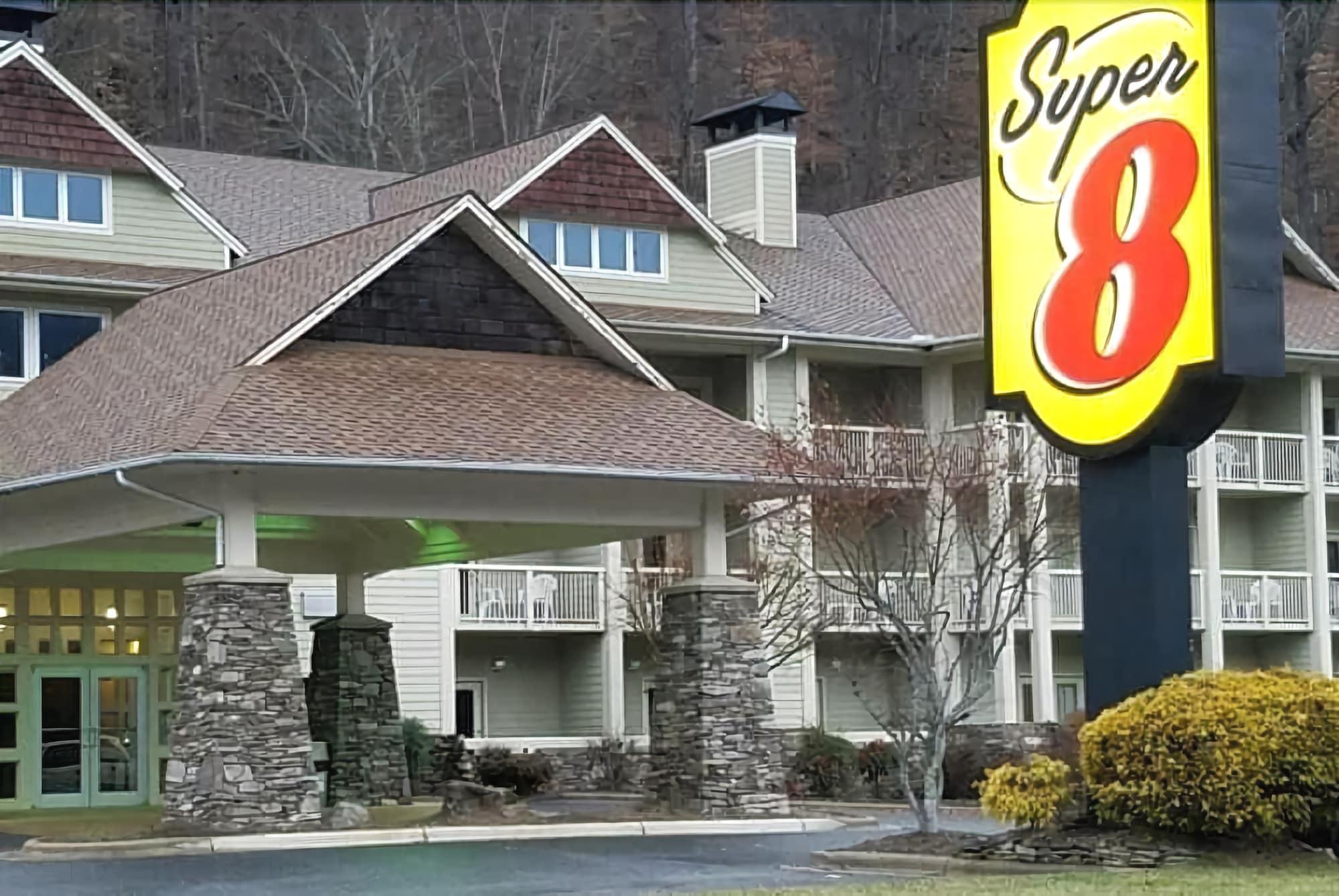 Super 8 By Wyndham Cherokee Kültér fotó